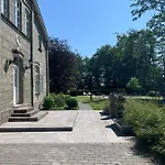 Herrenhaus Gut Neuruppersdorf Otel *