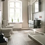Otel Herrenhaus Gut Neuruppersdorf *