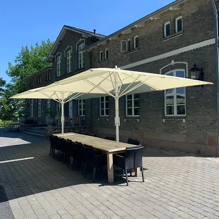 Herrenhaus Gut Neuruppersdorf فندق *