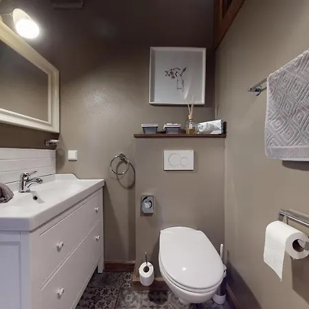 Herrenhaus Gut Neuruppersdorf * تيميندورفير ستراند