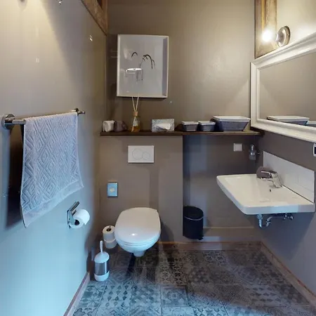 فندق Herrenhaus Gut Neuruppersdorf تيميندورفير ستراند