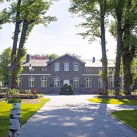 Herrenhaus Gut Neuruppersdorf *