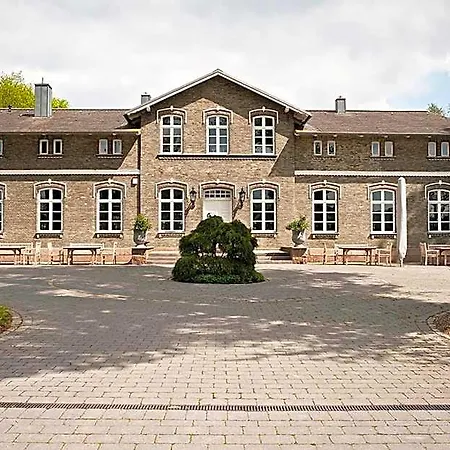 Herrenhaus Gut Neuruppersdorf *