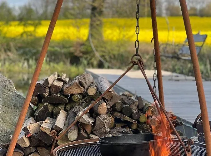 Herrenhaus Gut Neuruppersdorf Hotel