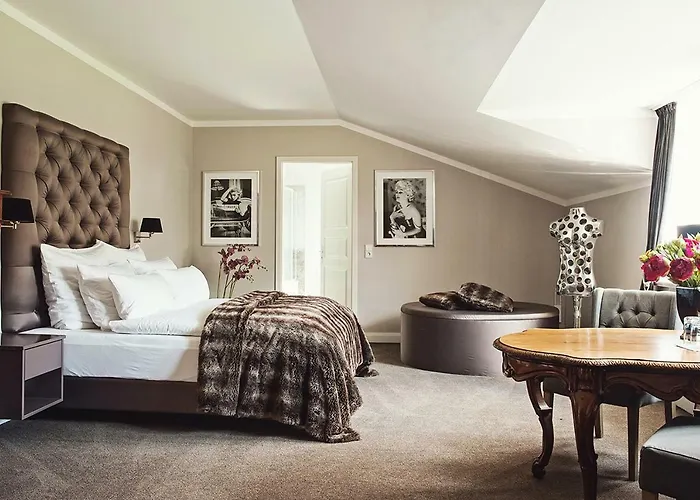 Herrenhaus Gut Neuruppersdorf *